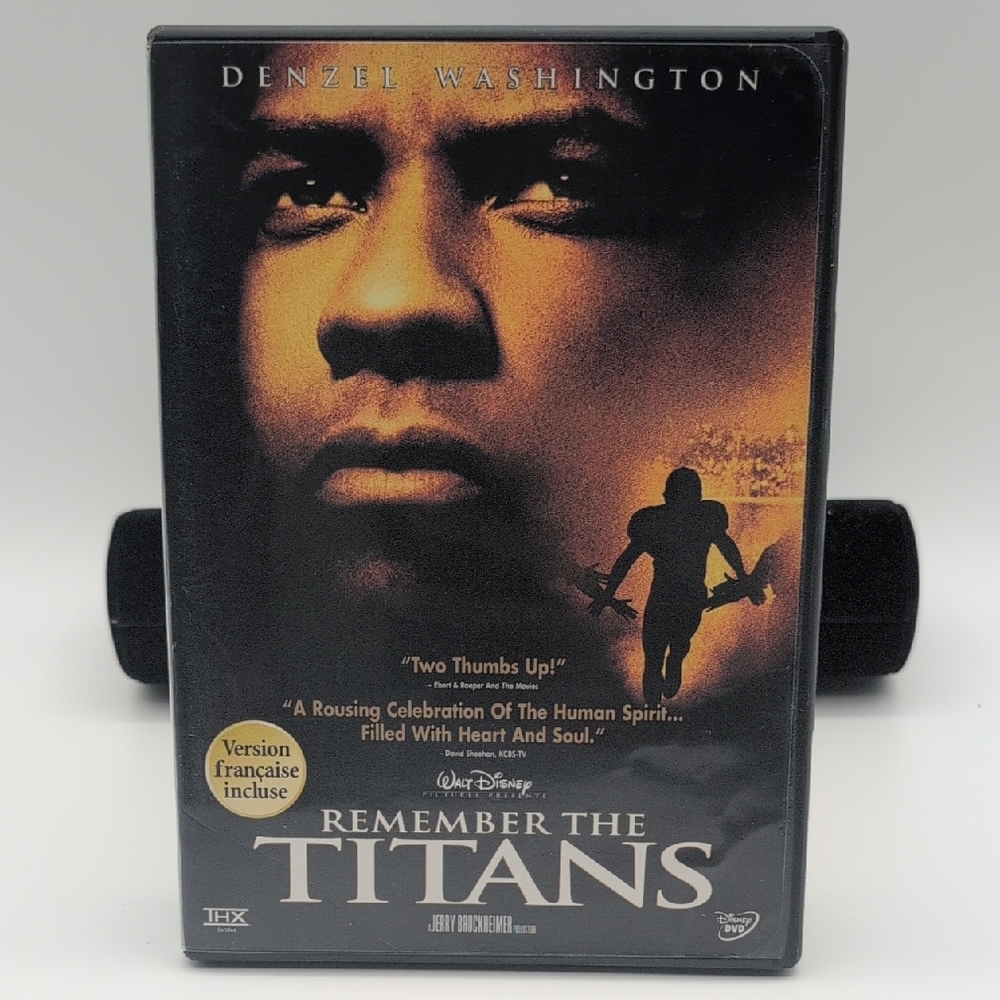 💵2/$10Bundle and Save💵 Disney DVD Remember The Titans Denzel Washington